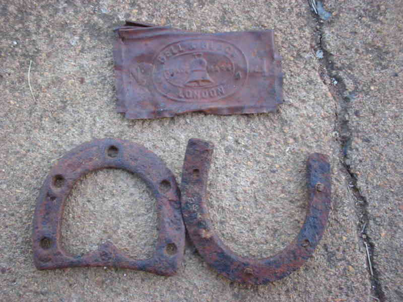 horseshoes and matchbox found at Macdonaldtown